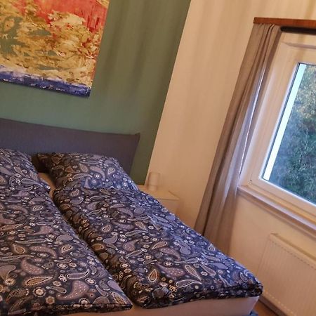 Stadtnahe Wohnung Mit Kl.Balkon Und Parkplatz Oldenburg Eksteriør billede